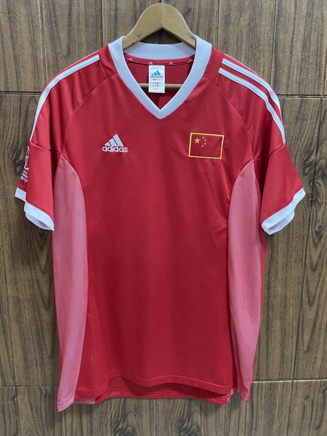 Retro 2002 China red soccer jersey