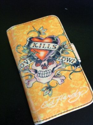 Soft Flip Leather Case Cover for Apple iPhone 3G 3GS Cream with Skull & Heart
