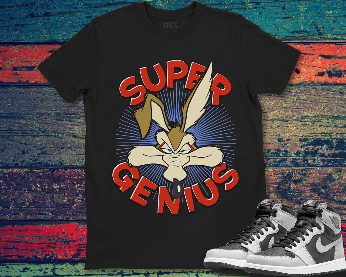 Looney Tunes Wile E. Coyote Super Genius Disney Unisex Gift T-Shirt