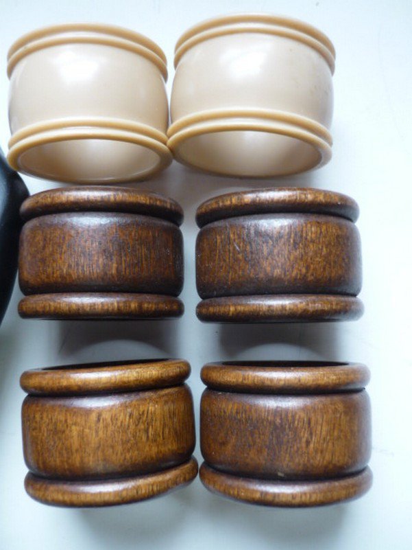 6 Napkin Rings Wood and Plastic - Bakelite