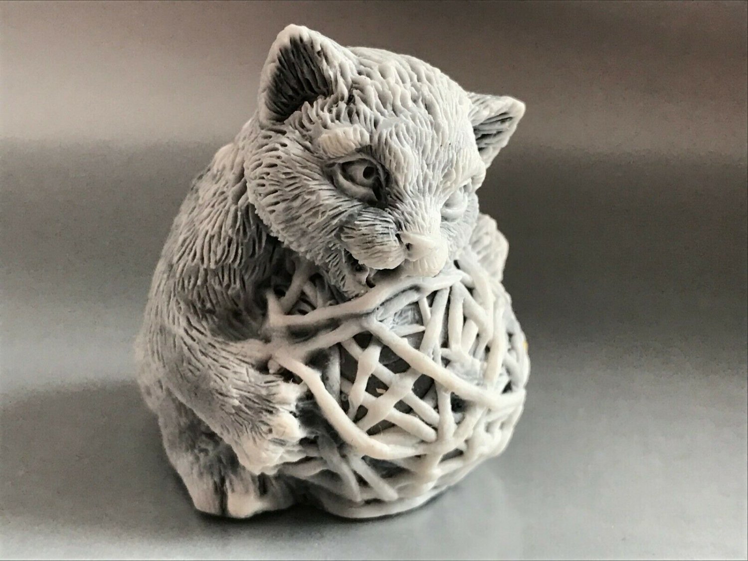 Cute kitten marble chips figurine realistic souvenir from Russia