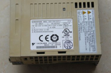 YASKAWA SGDS-04A12AY511 SGDS04A12AY511 used and  tested