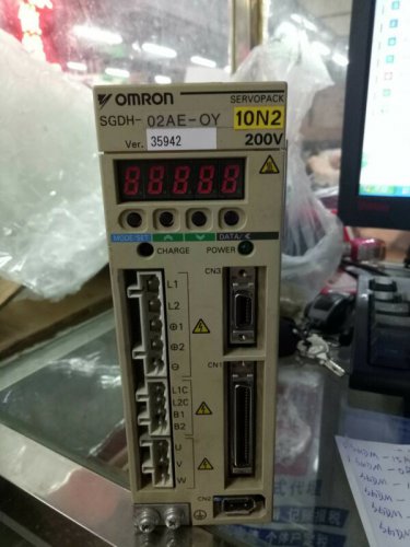 Yaskawa SGDH-02AE-OY  tested and used 1pcs