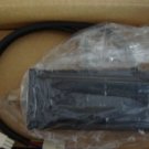 NEW ORIGINAL YASKAWA AC SERVO MOTOR SGM-04V312 SGM04V312 EXPEDITED SHIPPING