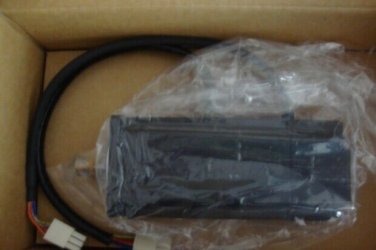 NEW ORIGINAL YASKAWA AC SERVO MOTOR SGM-04V312 SGM04V312 EXPEDITED SHIPPING