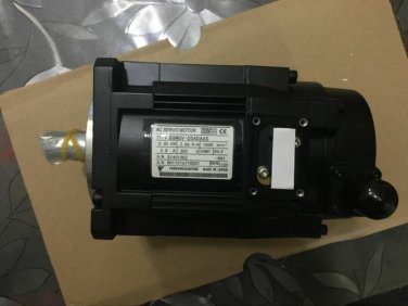 NEW ORIGINAL YASKAWA AC SERVO MOTOR SGMGV-05ADA6S EXPEDITED SHIPPING