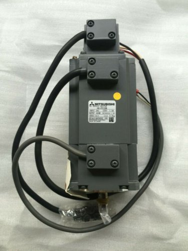 1PC  MITSUBISHI AC SERVO MOTOR HA-FF33B  HAFF33B NEW EXPEDITED SHIPPING
