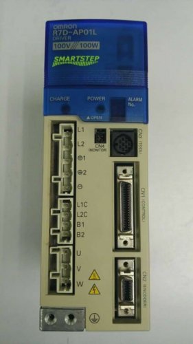  OMRON AC SERVO DRIVER R7D-AP01L EXPEDITED SHIPPING