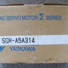 YASKAWA AC SERVO MOTOR SGM-A5A314 NEW ORIGINALEXPEDITED SHIPPING