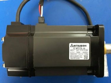 1PC  NEW MITSUBISHI AC SERVO MOTOR  HC-MFS73K-S8   EXPEDITED SHIPPING