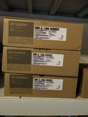 NEW MITSUBISHI SERVO DRIVER MR-E-10A-KH003 MRE10AKH003 EXPEDITED SHIPPING