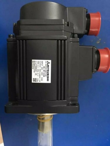 MITSUBISHI 6.5A 1kW AC SERVO MOTOR HC-RF103K NEW ORIGINAL