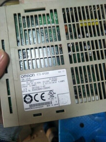  OMRON AC SERVO DRIVER R7D-AP08H EXPEDITED SHIPPING
