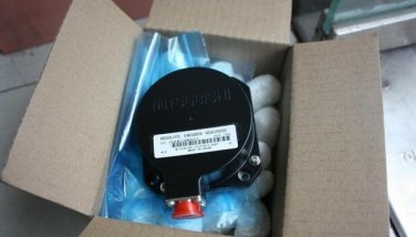 MITSUBISHI ENCODER OSA105S5 NEW EXPEDITED SHIPPING