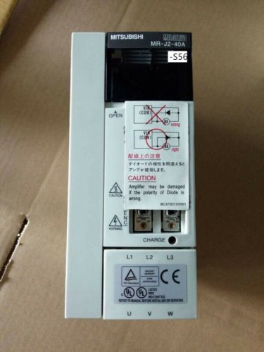 MITSUBISHI AC SERVO DRIVER MR-J2-40A-S56 MRJ240AS56 NEW EXPEDITED SHIPPING