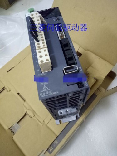 MITSUBISHI AC SERVO DRIVER MR-J3-70B-U077 NEW EXPEDITED SHIPPING