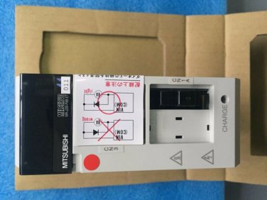 NEW MITSUBISHI AC SERVO DRIVER MR-J2M-P8B-ET011 EXPEDITED SHIPPING