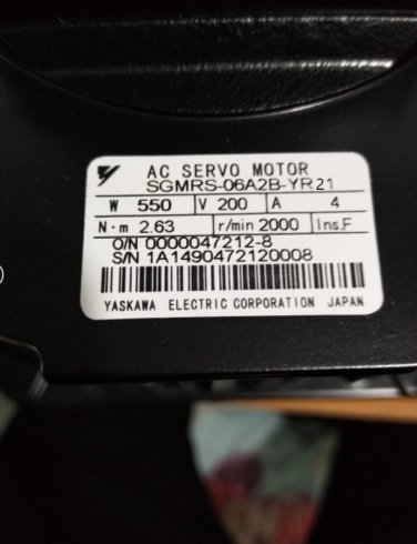YASKAWA AC SERVO MOTOR SGMRS-06A2B-YR21 NEW ORIGINAL EXPEDITED SHIPPING