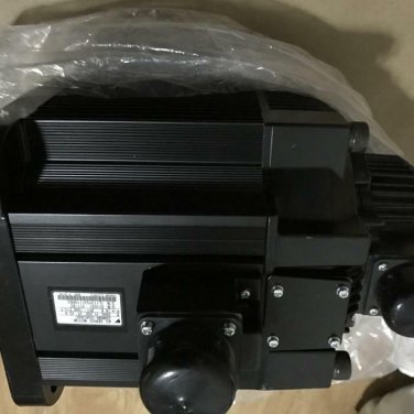 YASKAWA AC SERVO MOTOR SGMGH-44ACA6C NEW ORIGINAL EXPEDITED SHIPPING