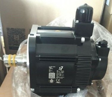 YASKAWA AC SERVO MOTOR SGM7G-13AFC61 NEW ORIGINAL EXPEDITED SHIPPING