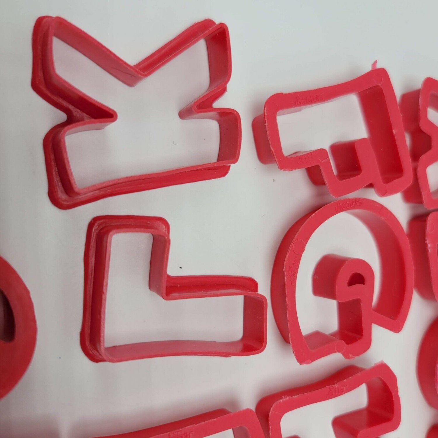 Jello Jigglers Alphabet letter molds cutters Red Play Doh 1991