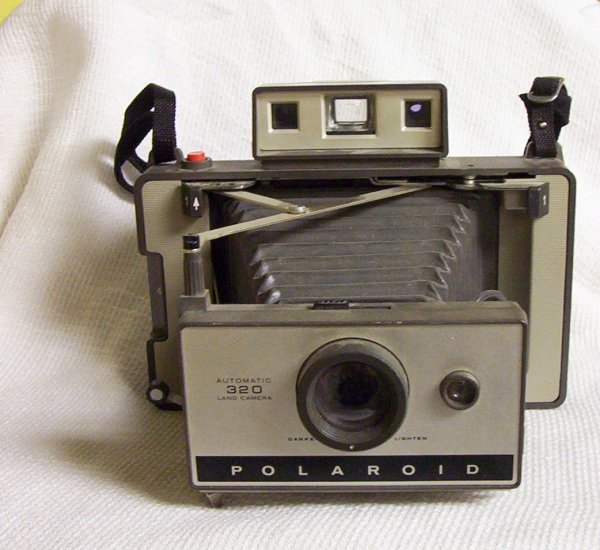 Polaroid Vintage 320 Land Camera (No Cover) [1969]
