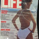 LIFE MAGAZINE July 1982 Raquel Welch
