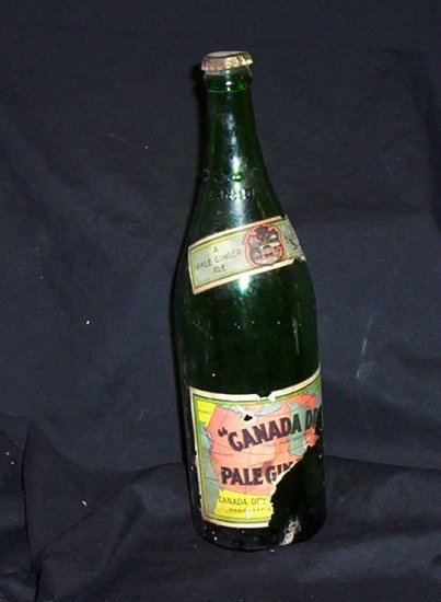 Canada Dry's Pale Ginger Ale 1930 Bottle