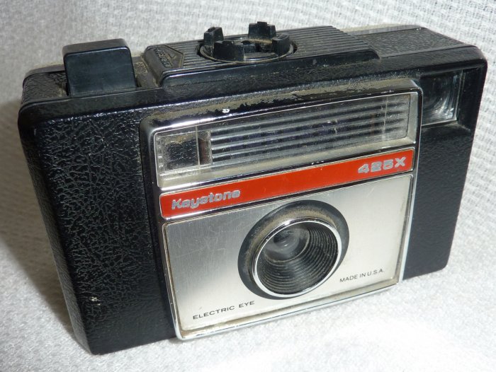Vintage Keystone 425X Camera