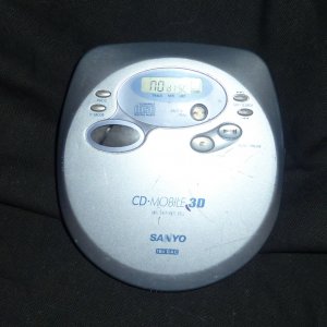 Sanyo CDP-1100 Compact Disc Player-Mobile 3D