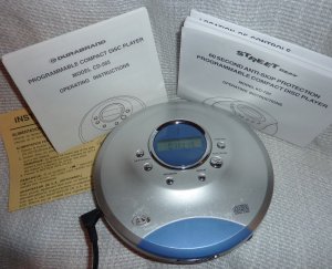 Durabrand CD-565 Programmable Compact Disc Player