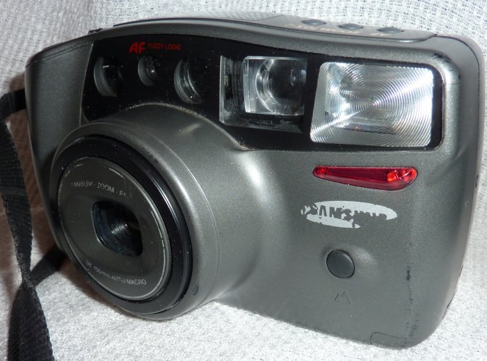 Samsung AF Zoom 105S