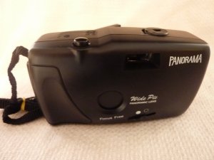 Panorama Wide Pic Focus Free 35mm Camera (Mint) NIB