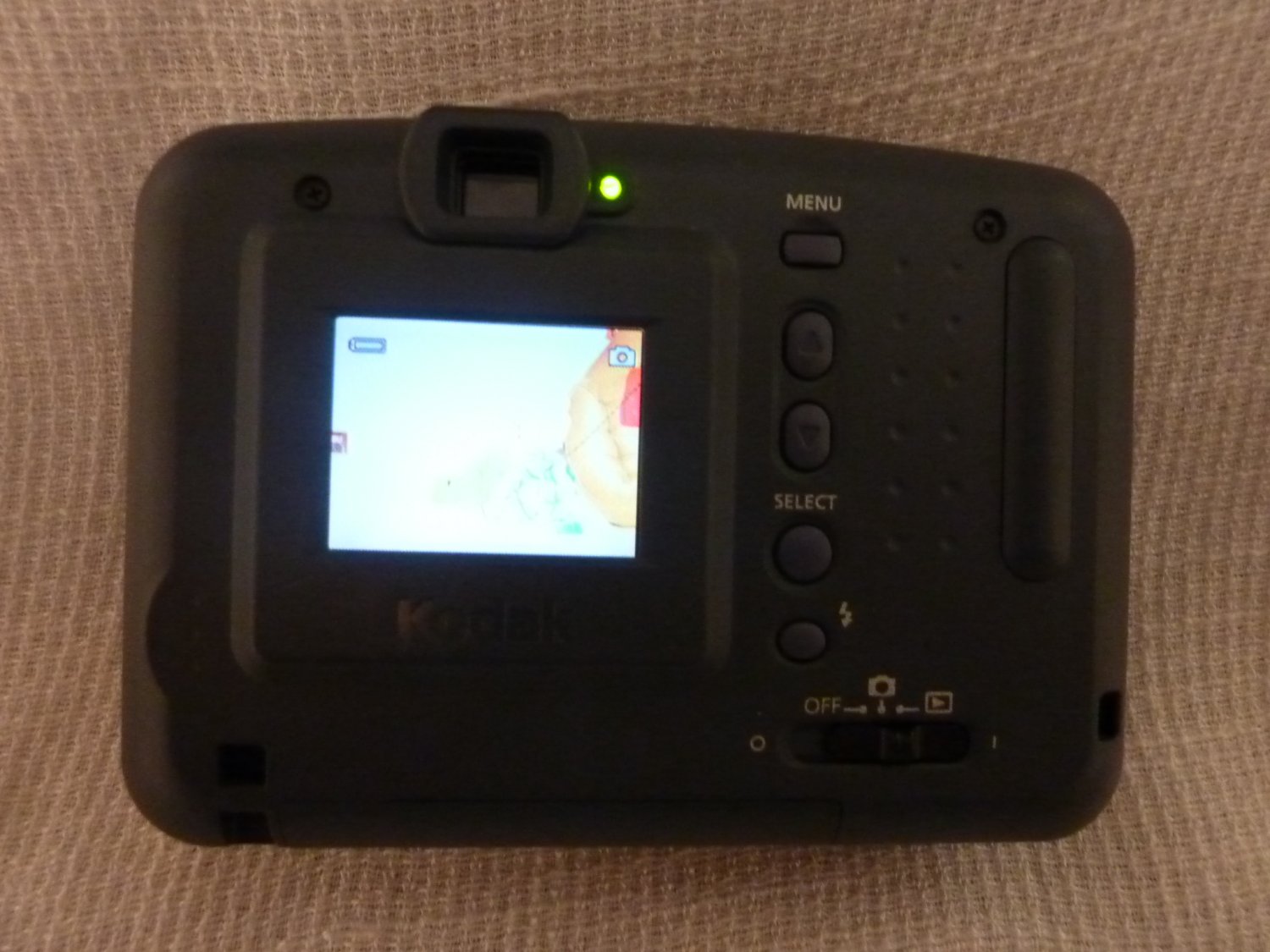 Kodak DC3200 Digital Camera