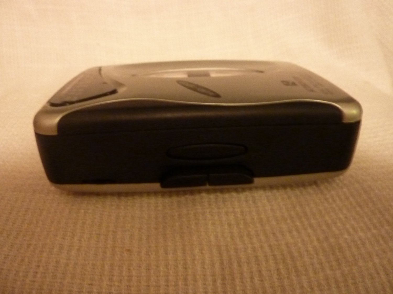 Audiovox Portable AM/FM Radio Stereo Cassette Player