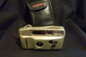 Bell & Howell F3-5 Point & Shoot 35mm Camera  - field case