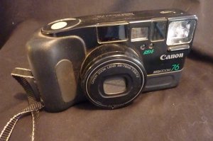 Canon Sure Shot MegaZoom 76 35mm Point & Shoot Camera