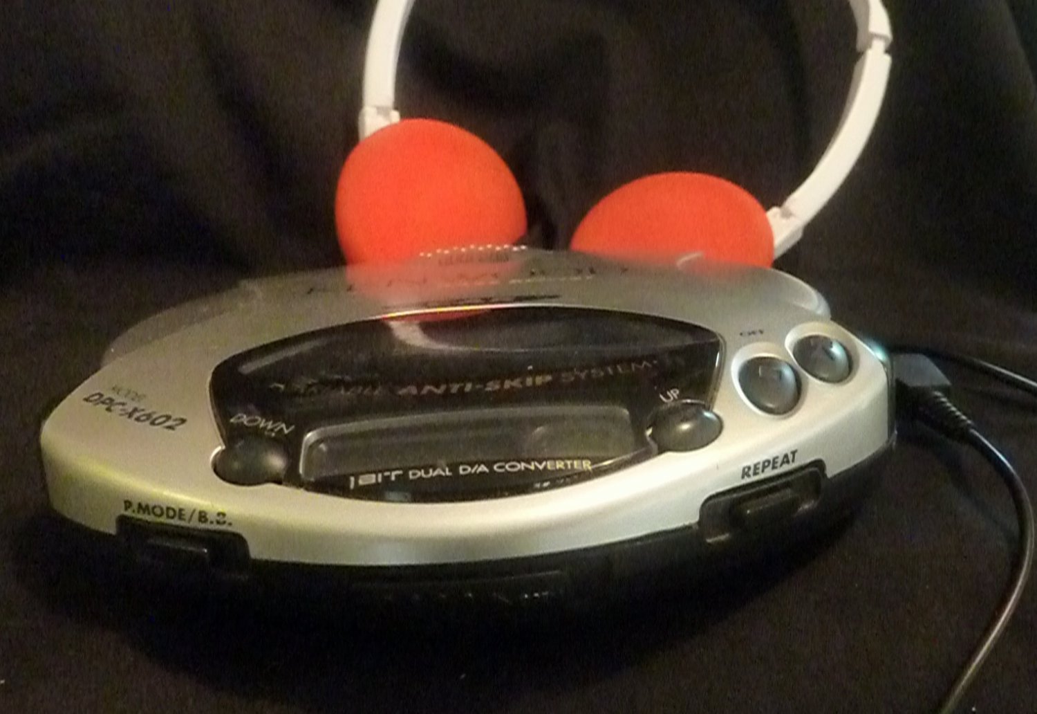 Kenwood Extra Bass Boost Digital Audio DPCX602 Car Portable CD Player