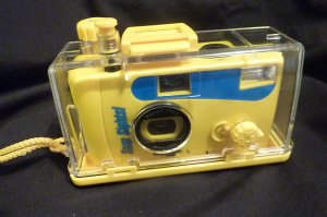 28mm Lens Snap Sights Under Water Camera & housing Focus Free
