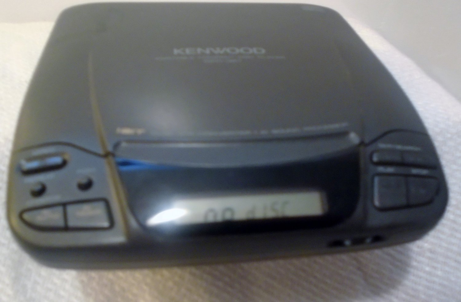 Kenwood DPC321 Portable CD Compact Disc Player