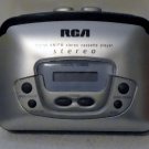 RCA Cassette digital Walkman AM/FM Bass RP-18748