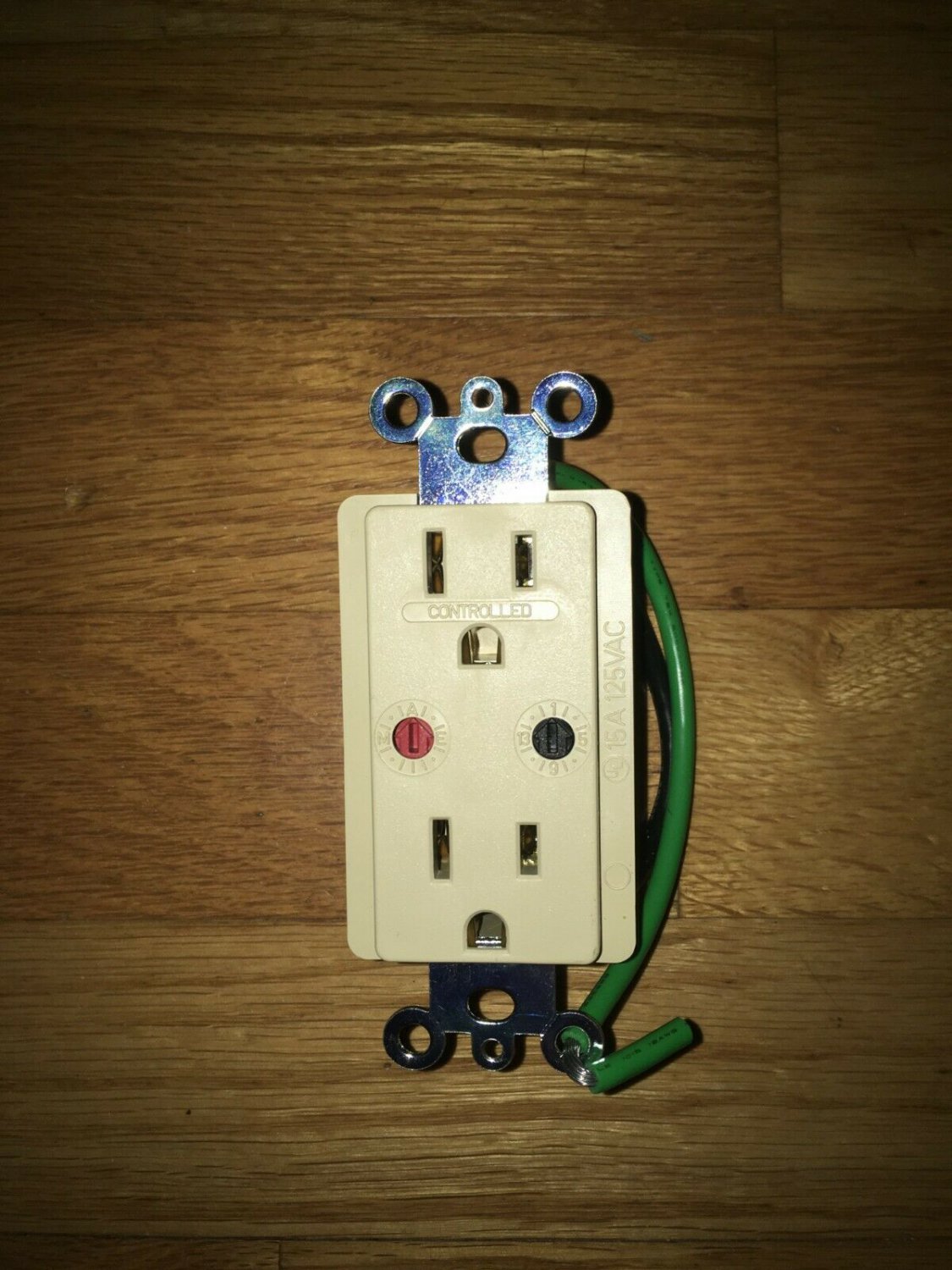 Remote Controlled Wall Outlet Radio Shack Part Number 612685