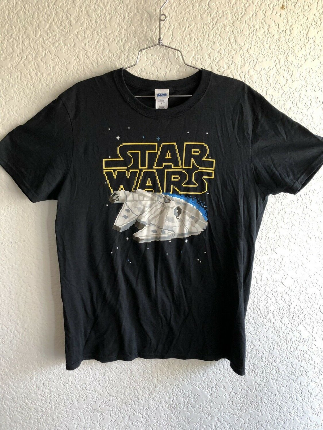 STAR WARS ~ Millennium Falcon T-Shirt~LARGE~Official Star Wars Gear ...