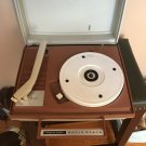 REALISTIC IRS Portable 2 Speed solid state Phonograph Model# 13-1134 Works