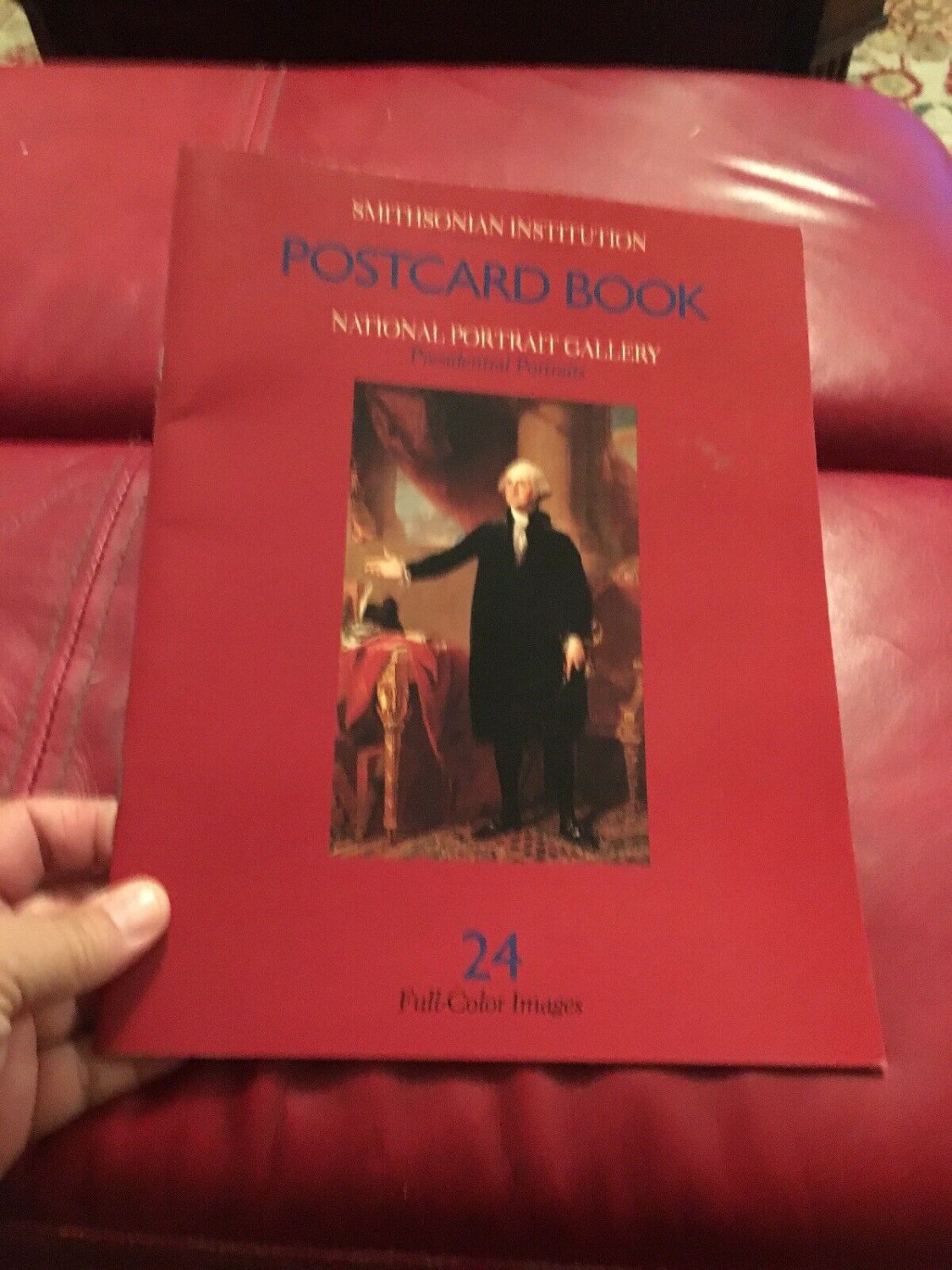 Very rare Smithsonian Institution Postcard Book - Presidential Portraits