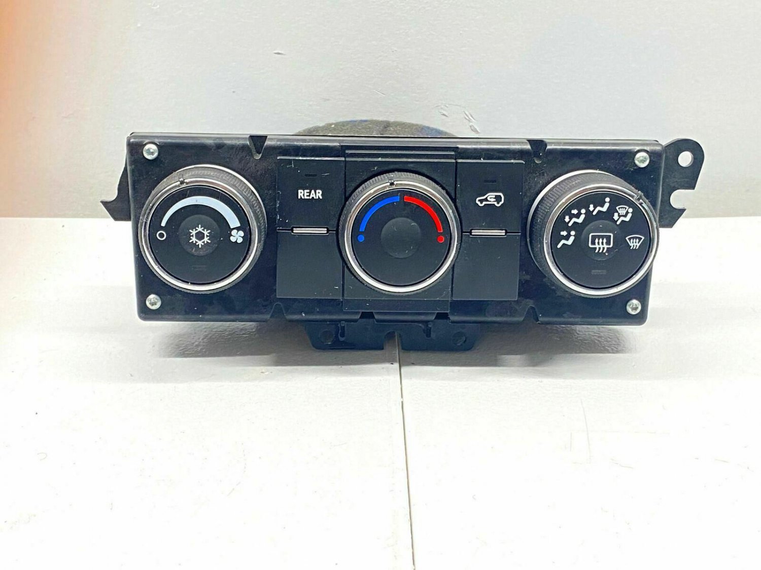 1317 Chevrolet Traverse Heat Temperature Climate Control 22969802 OEM