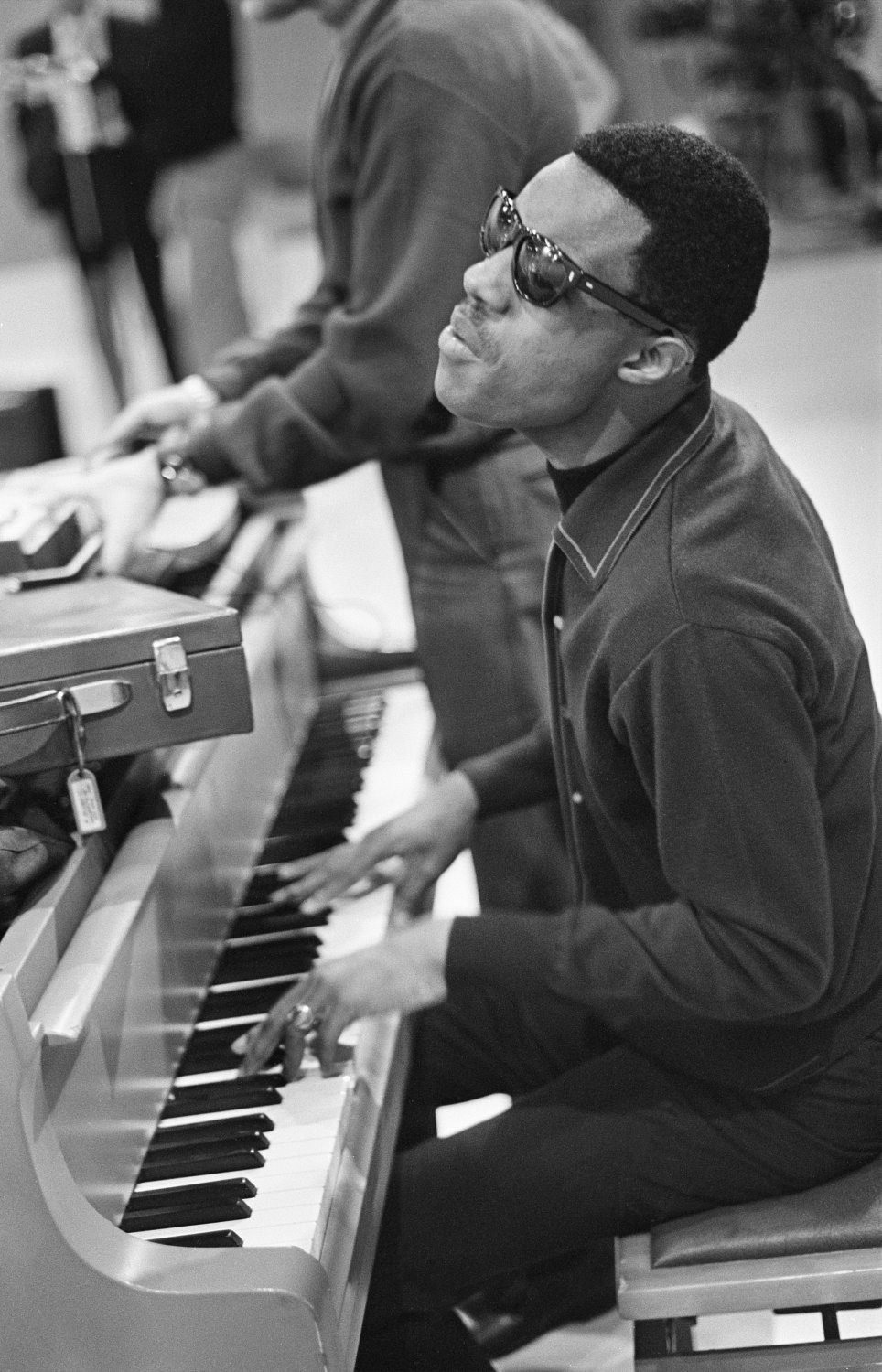 Stevie Wonder 18x28 inches Canvas Print