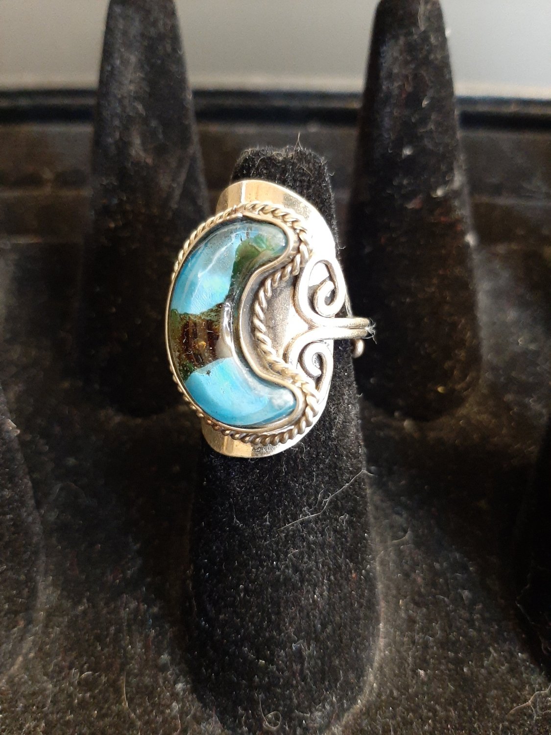 Adjustable Blue Ring