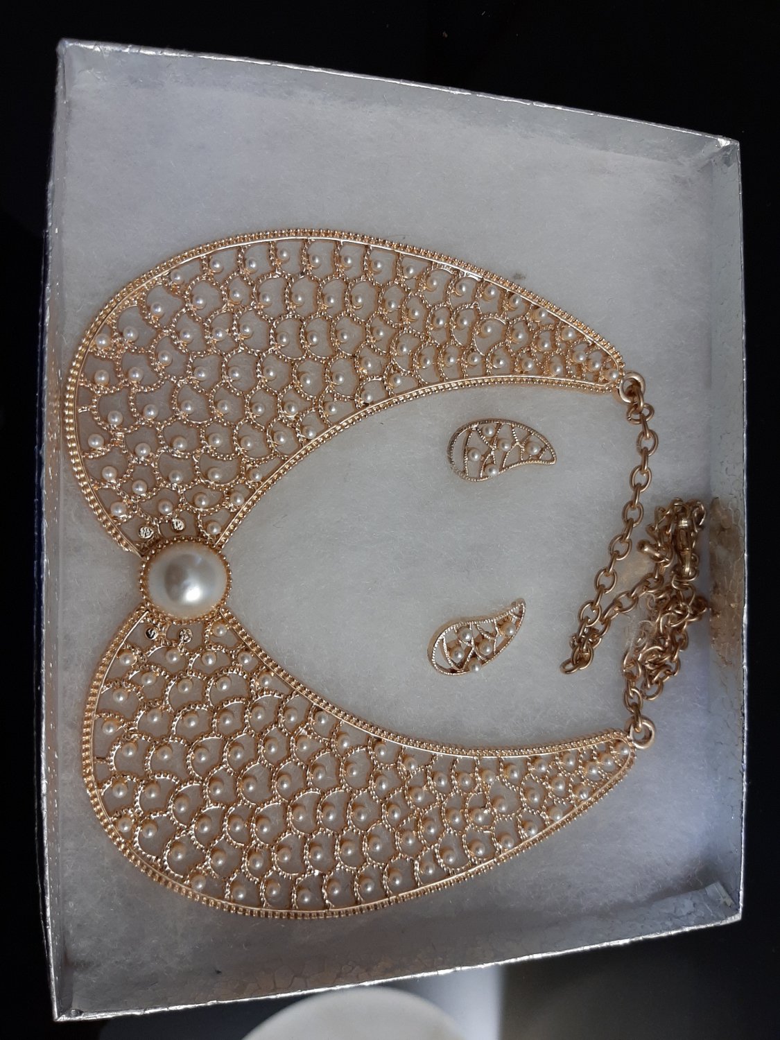 Gold Necklace Set