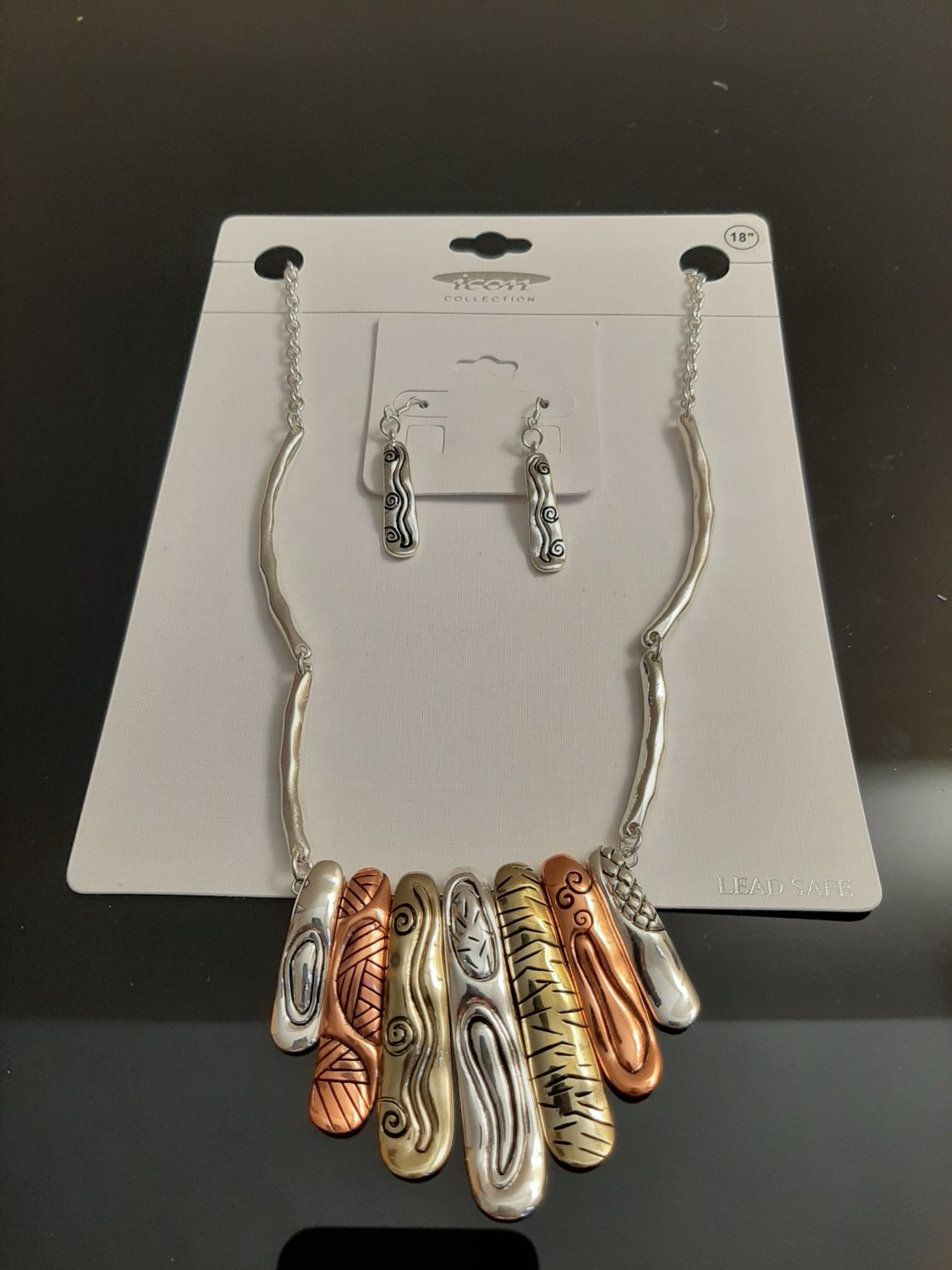 Necklace Set